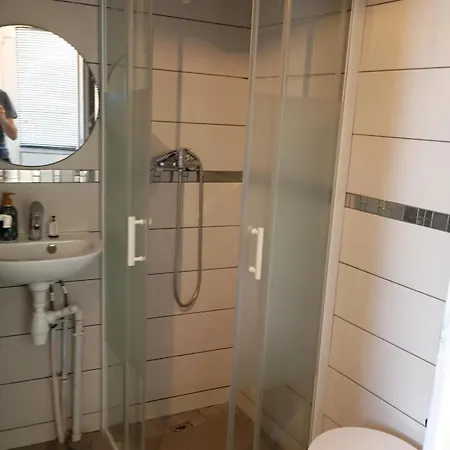 Independant Apartment *